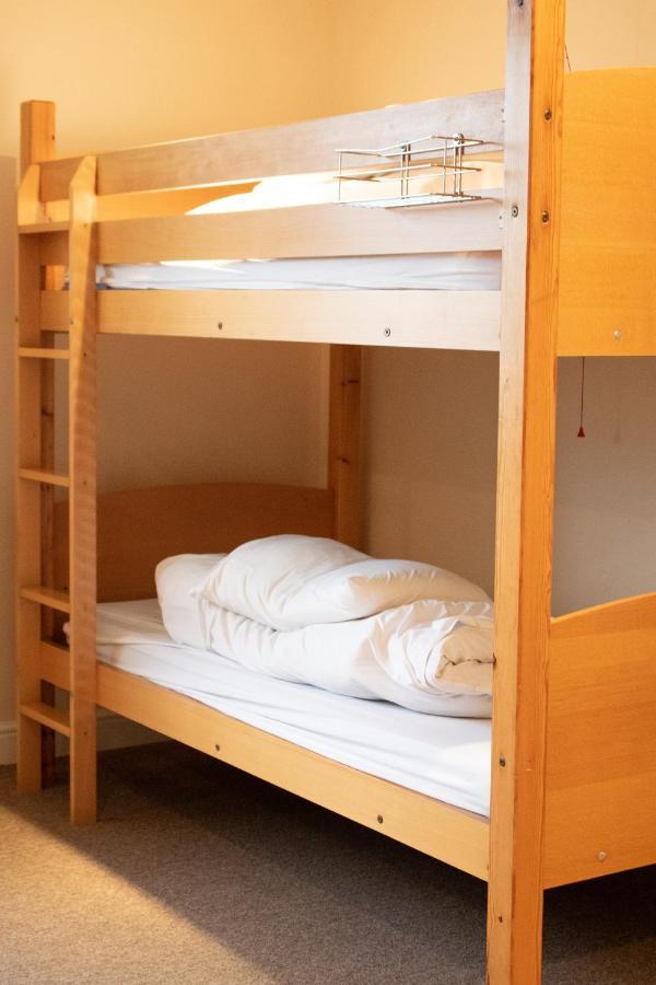 Stonehenge Hostel - Yha Affliated Cholderton Bagian luar foto