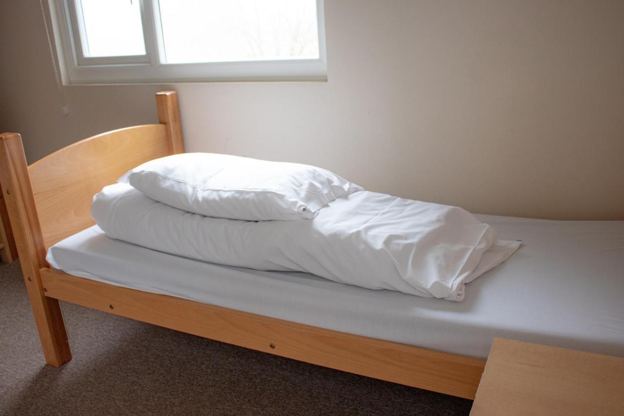Stonehenge Hostel - Yha Affliated Cholderton Bagian luar foto