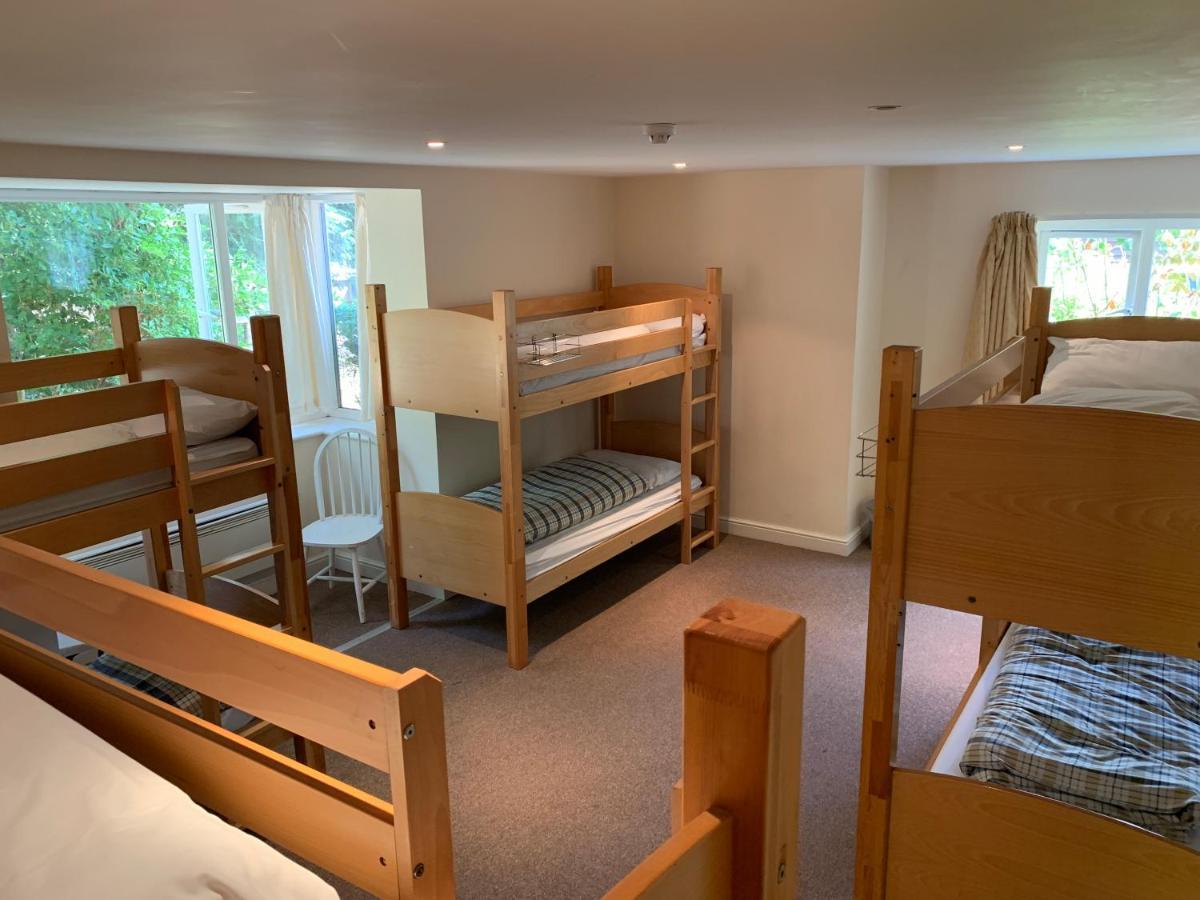 Stonehenge Hostel - Yha Affliated Cholderton Bagian luar foto